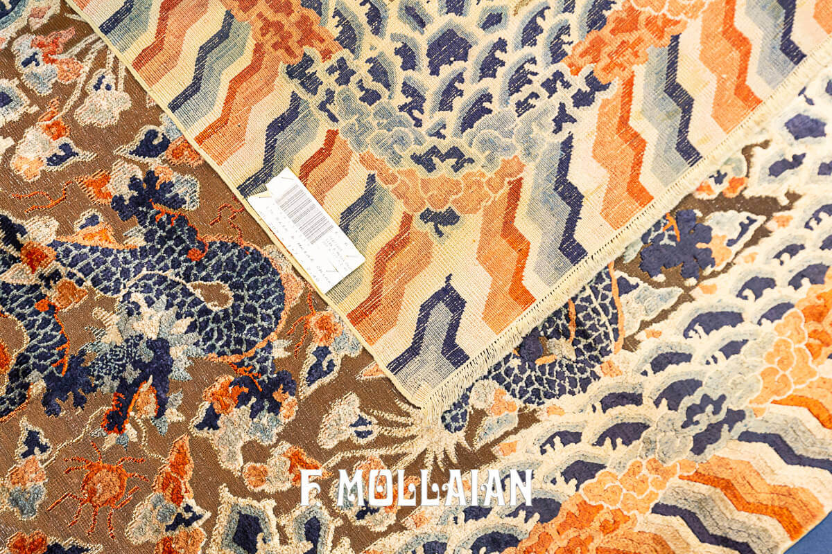 Tappeto imperiale cinese in seta e metallo con cinque draghi n°:76413405